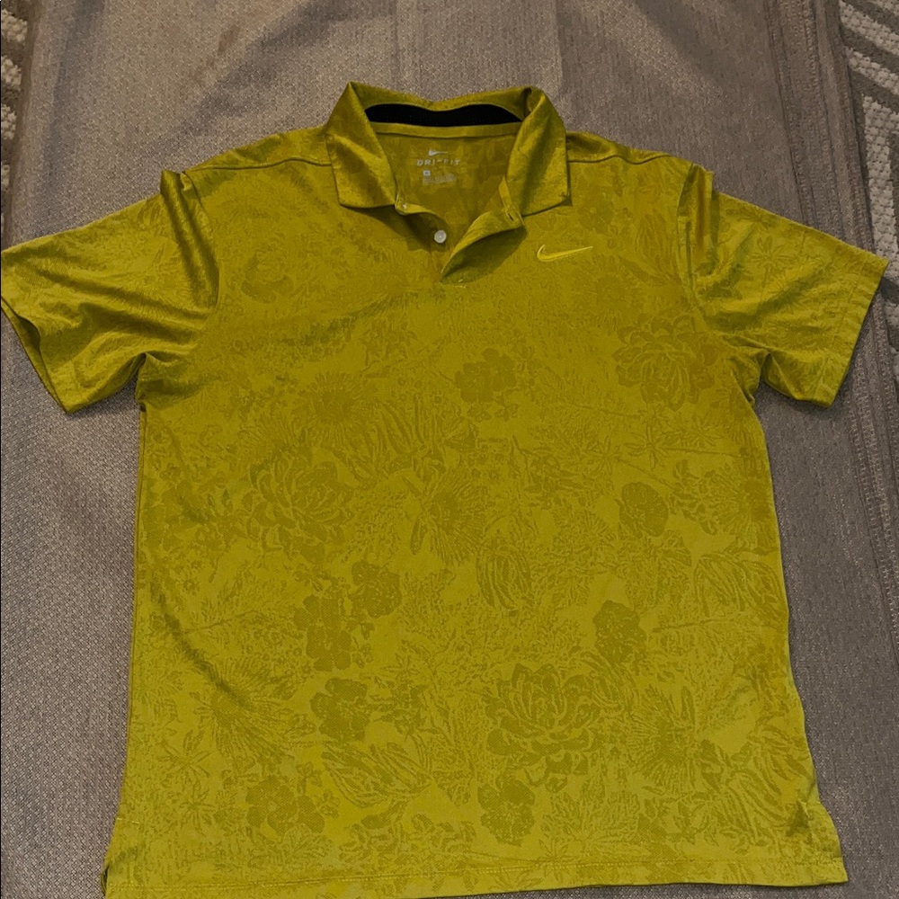 Nike Men's Olive Patterned Polo Shirt